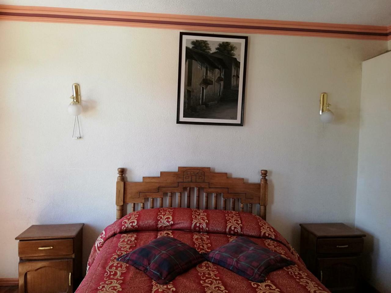 Hotel Las Kantutas コパカバーナ エクステリア 写真